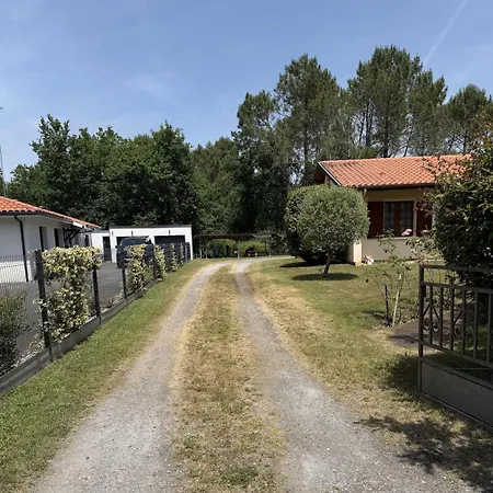 La Maison Des Chataigniers 3 , Terrasse , Jardin A 5 Min Des Lacs * Biscarrosse