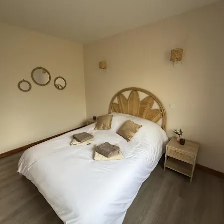 Prázdninový dům La Maison Des Chataigniers 3 , Terrasse , Jardin A 5 Min Des Lacs
